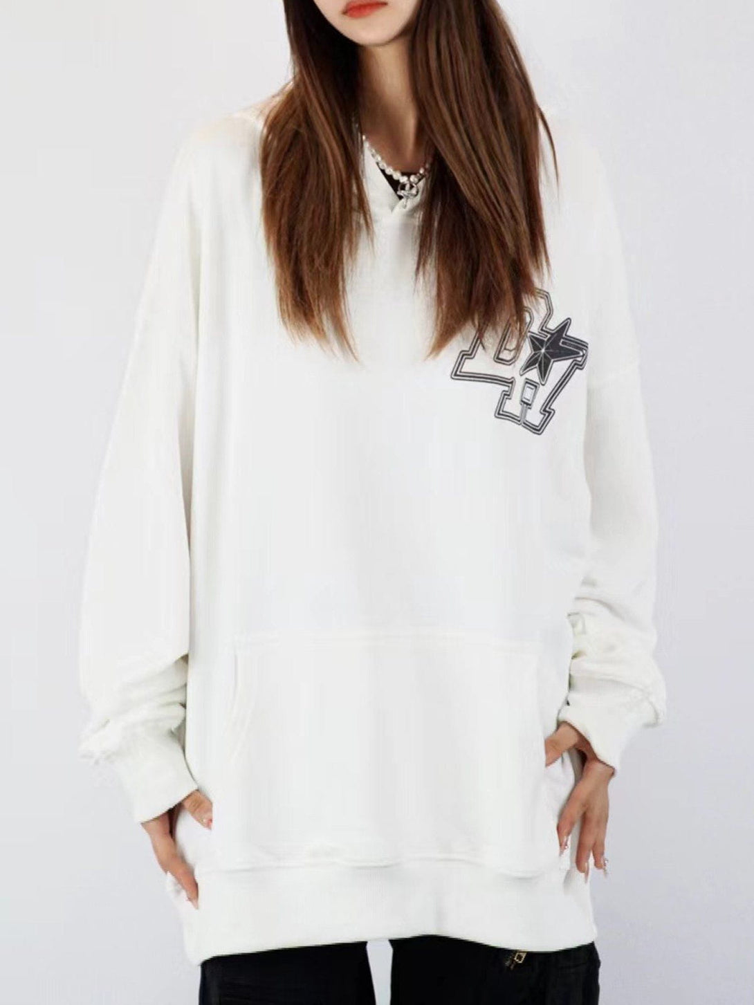 Ellesey - Vintage "DH" Print Hoodie- Streetwear Fashion - ellesey.com