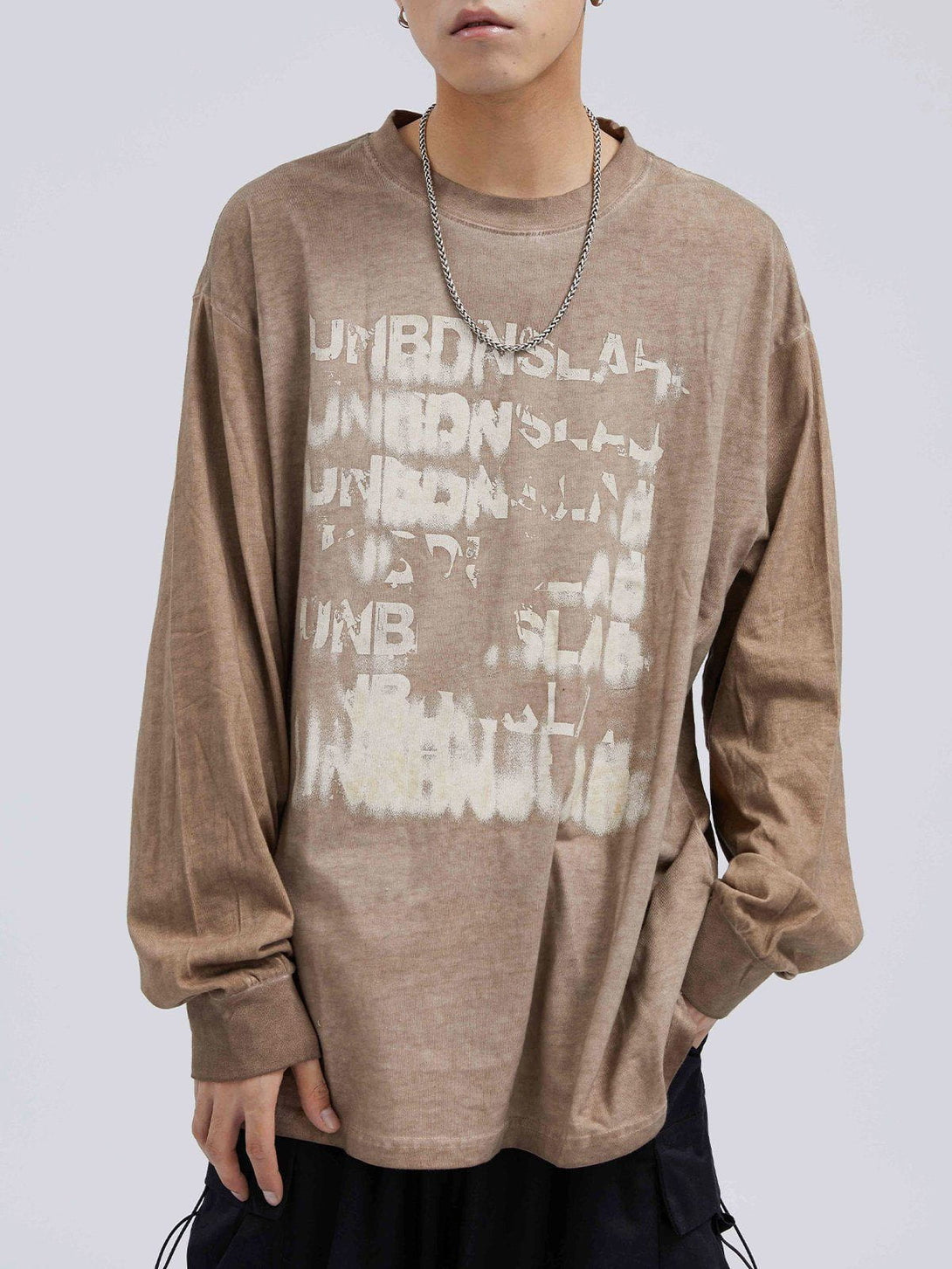 Ellesey - Washed Blurred Letter Print Sweatshirt- Streetwear Fashion - ellesey.com