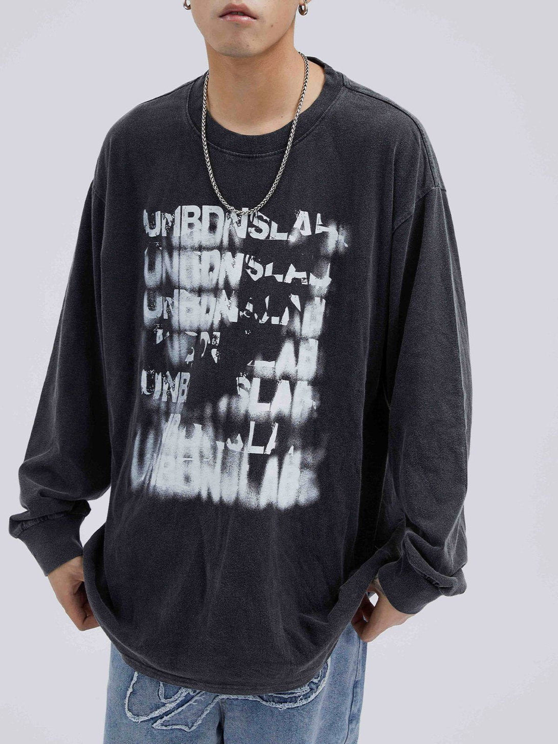 Ellesey - Washed Blurred Letter Print Sweatshirt- Streetwear Fashion - ellesey.com