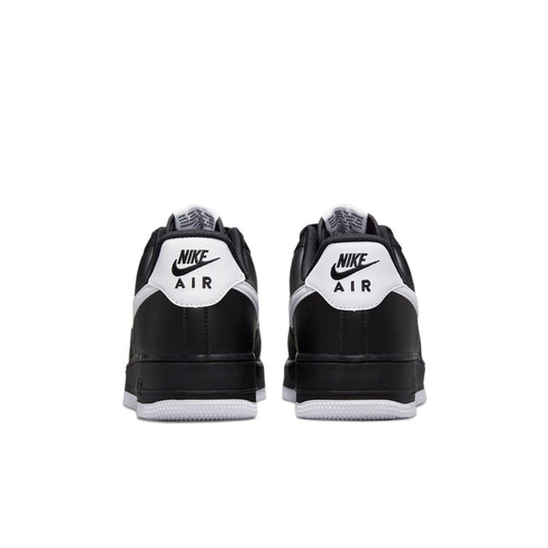 Nike Air Force 1 '07 'Black White'- Streetwear Fashion - ellesey.com