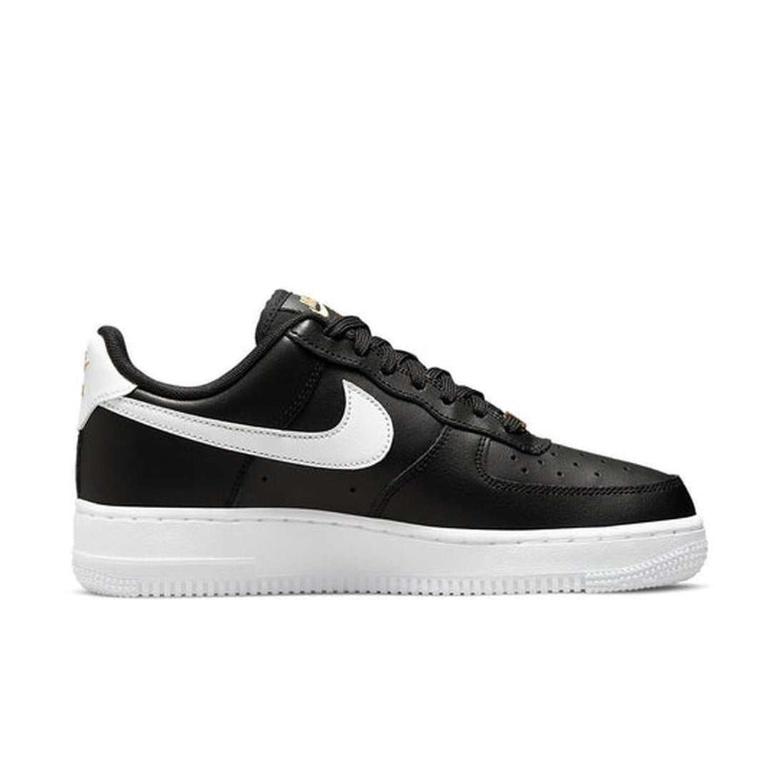 Nike Air Force 1 '07 Essential 'Black White'- Streetwear Fashion - ellesey.com