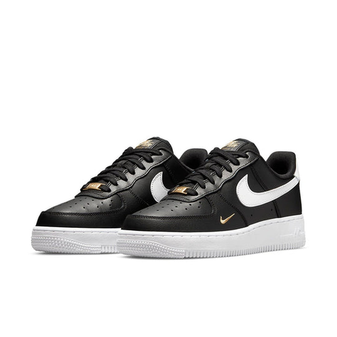 Nike Air Force 1 '07 Essential 'Black White'- Streetwear Fashion - ellesey.com