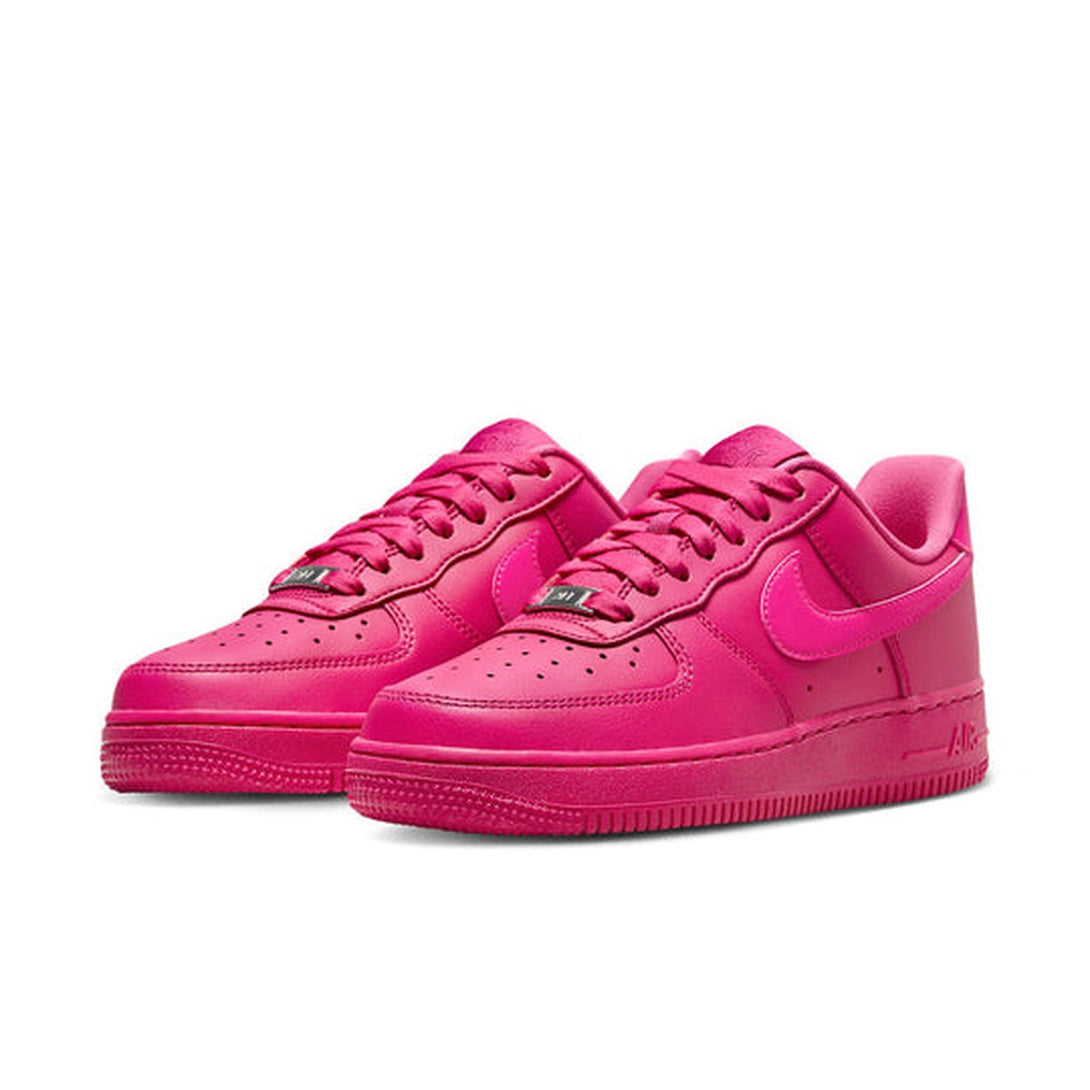 Nike Air Force 1 '07 'Fireberry'- Streetwear Fashion - ellesey.com