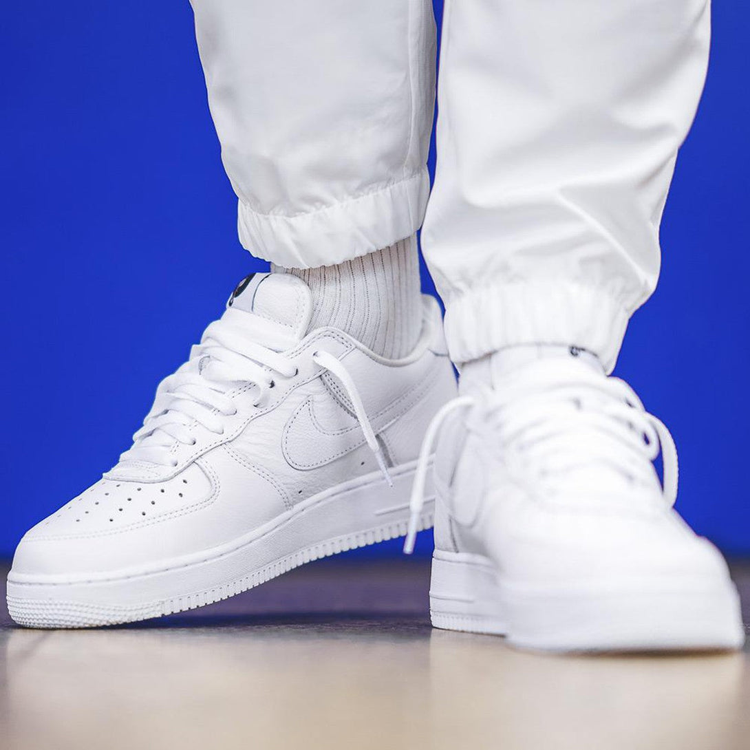 Nike Air Force 1 07 Roc-A-Fella AF-100- Streetwear Fashion - ellesey.com