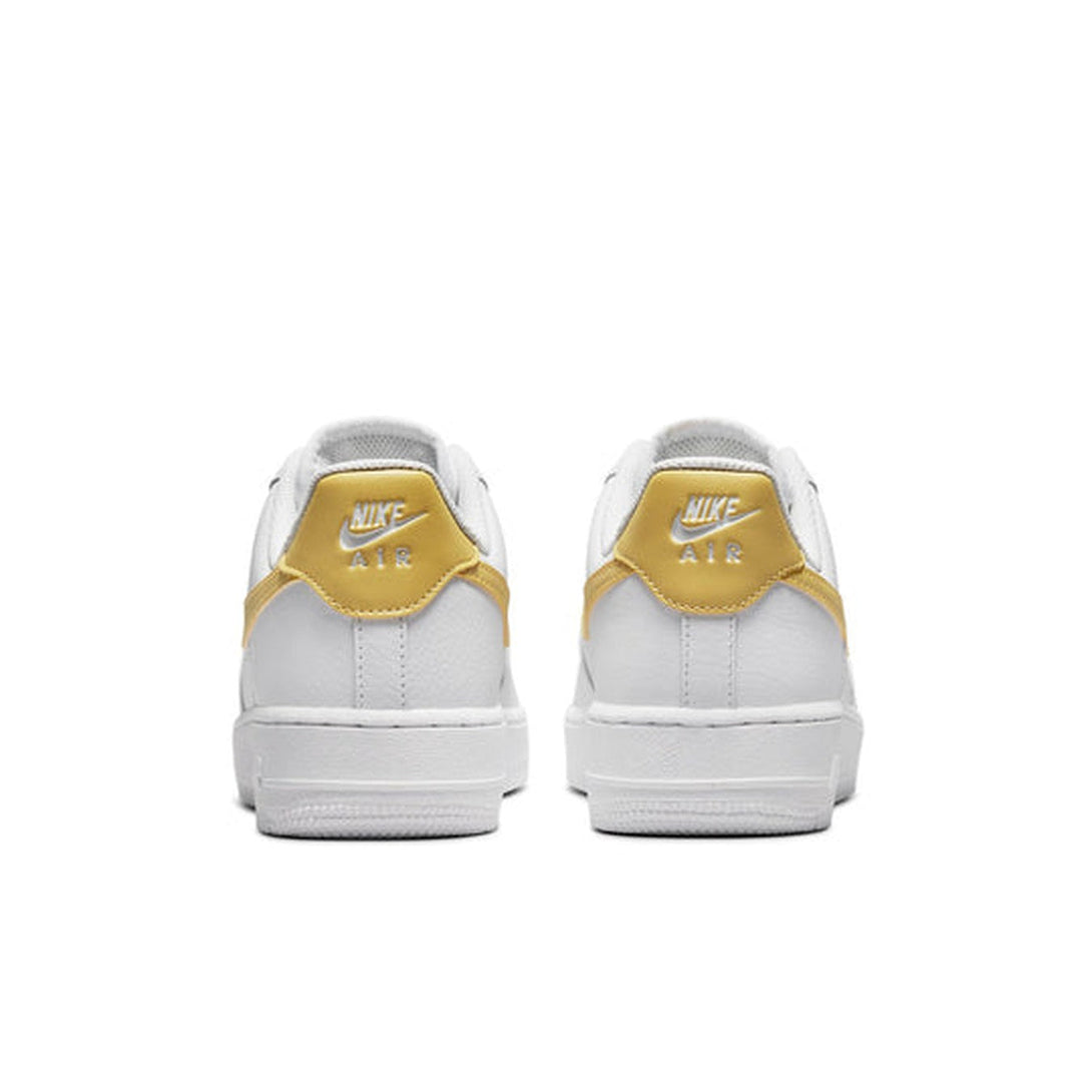 Nike Air Force 1 '07 'Saturn Gold'- Streetwear Fashion - ellesey.com