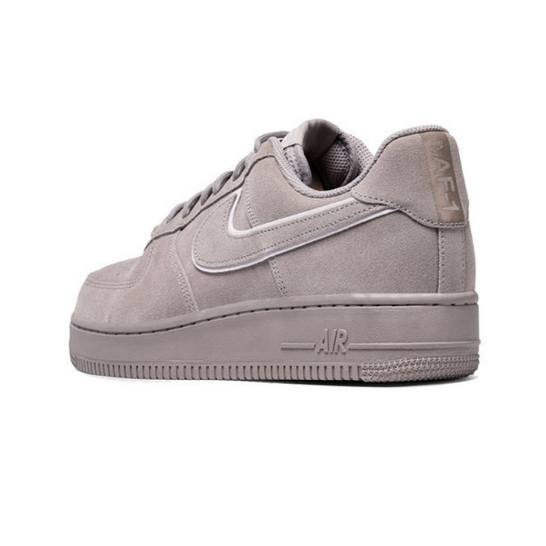 Nike Air Force 1 Low '07 LV8 'Suede Pack'- Streetwear Fashion - ellesey.com