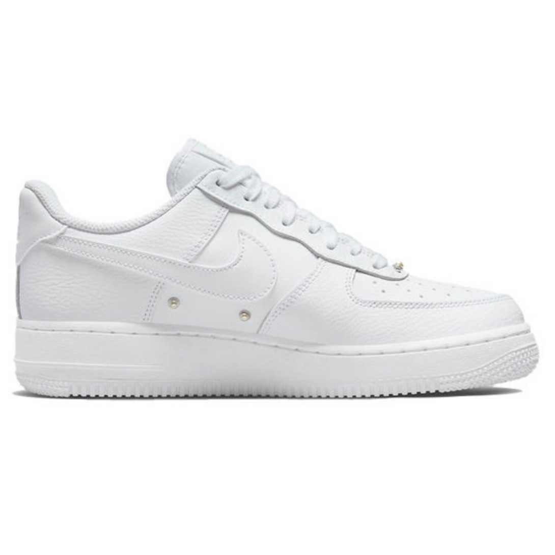 Nike Air Force 1 Low '07 SE 'Pearl White'- Streetwear Fashion - ellesey.com