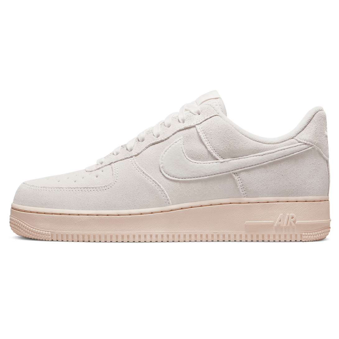 Nike Air Force 1 Winter Premium 'Summit White'- Streetwear Fashion - ellesey.com