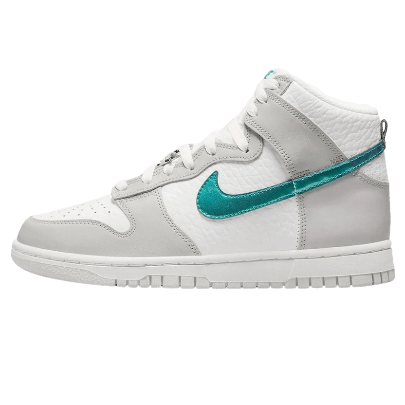 Nike Dunk High 'Ring Bling'- Streetwear Fashion - ellesey.com