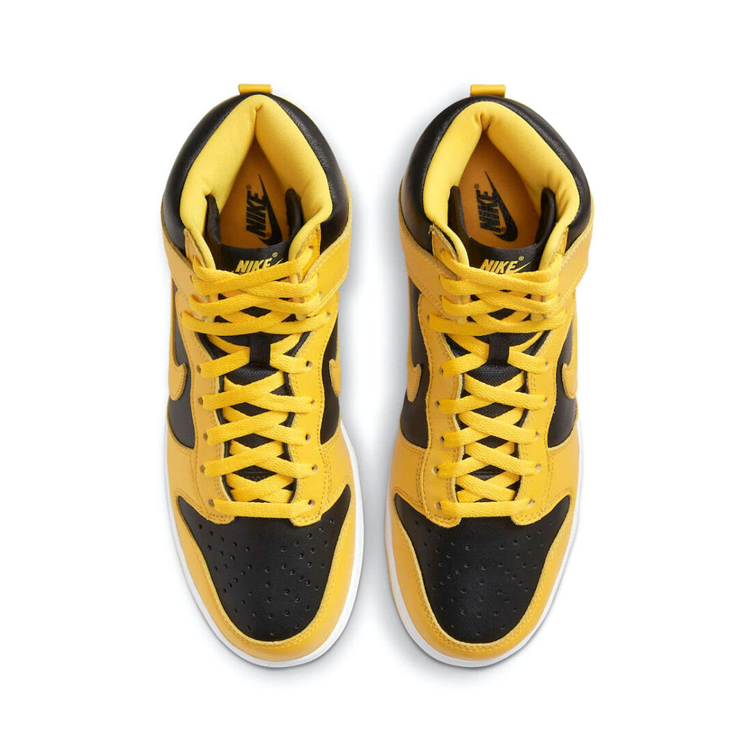 Nike Dunk High SP 'Iowa' 2020- Streetwear Fashion - ellesey.com