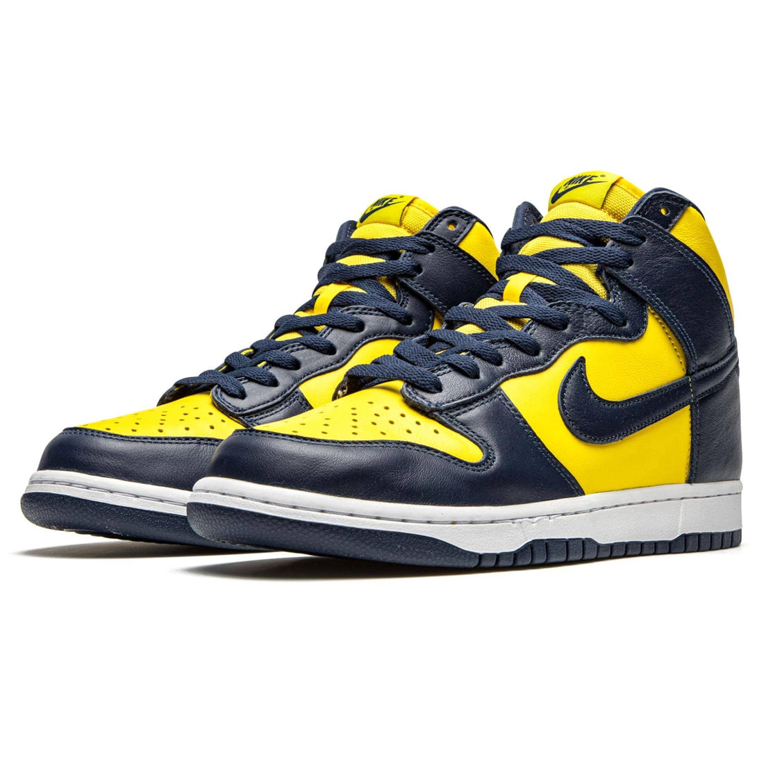 Nike Dunk High SP 'Michigan' 2020- Streetwear Fashion - ellesey.com