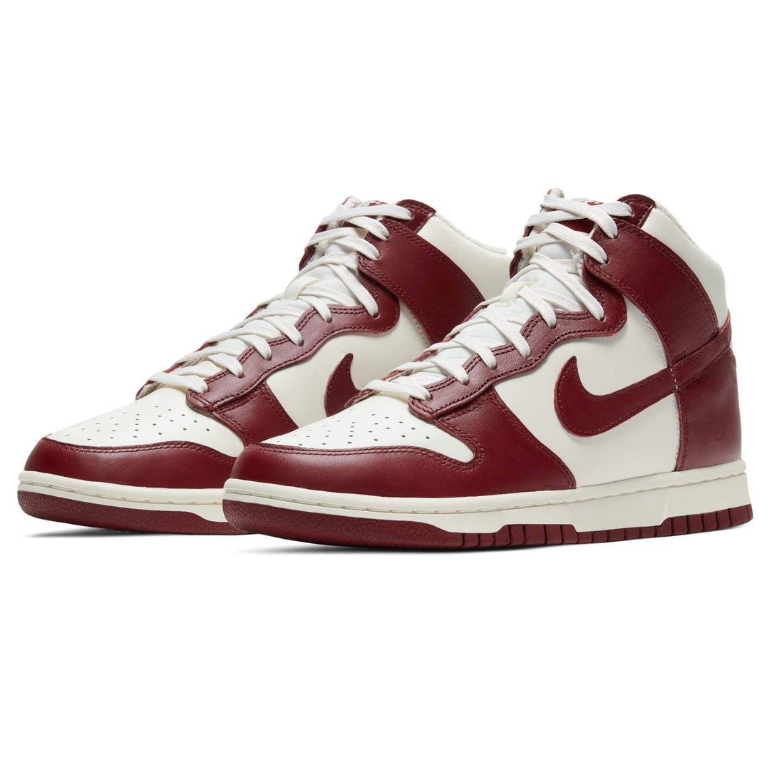 Nike Dunk High Wmns 'Team Red'- Streetwear Fashion - ellesey.com