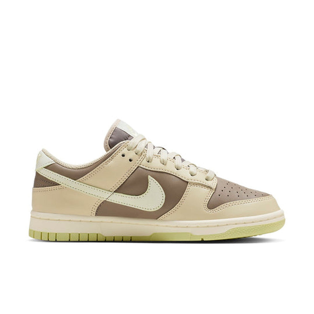 Nike Dunk Low 'Cream Brown'- Streetwear Fashion - ellesey.com