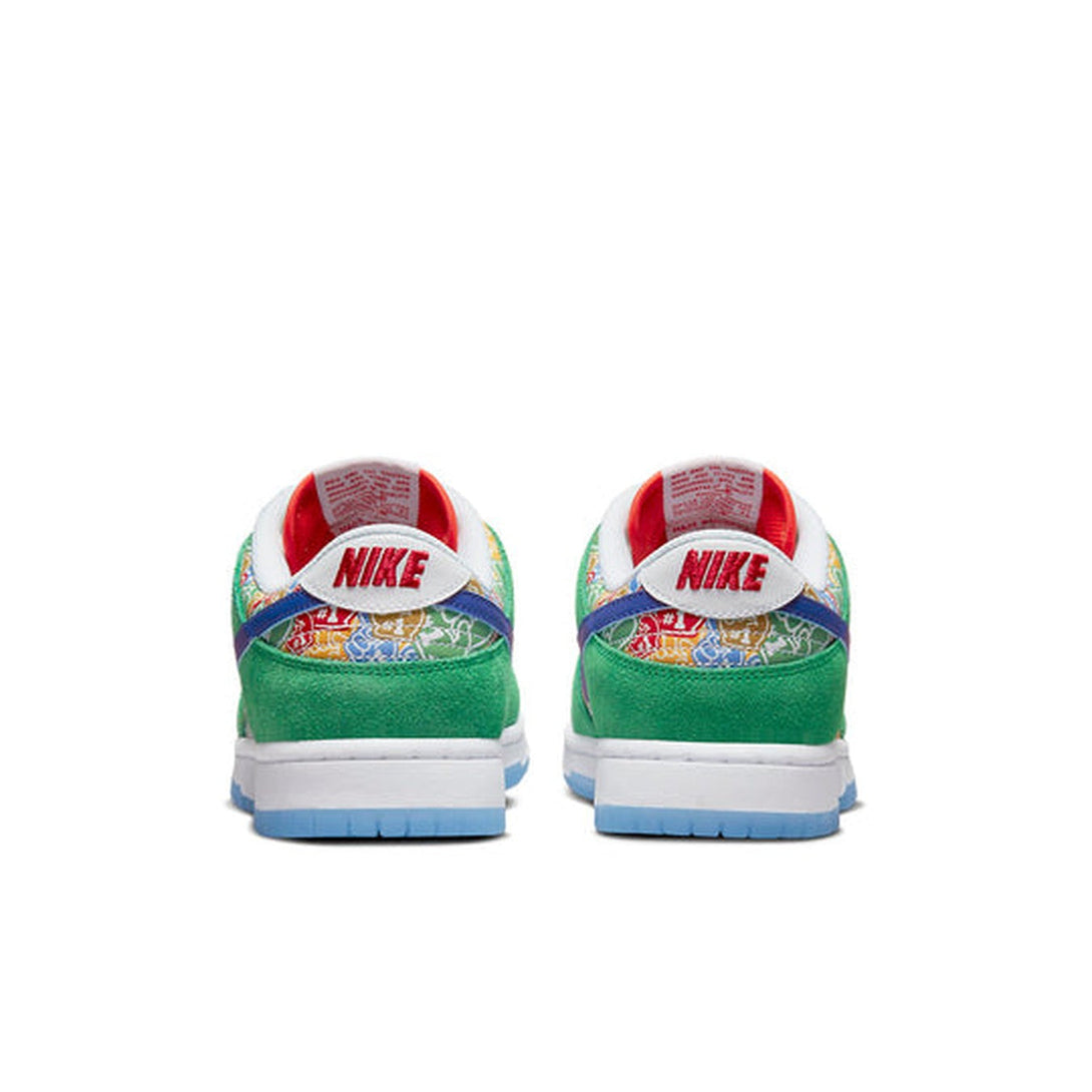 Nike Dunk Low 'Foam Finger'- Streetwear Fashion - ellesey.com