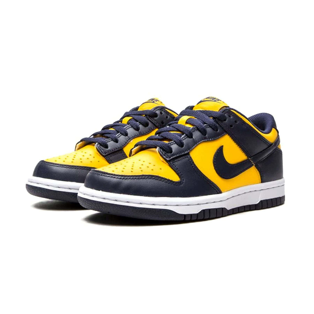 Nike Dunk Low GS 'Michigan' 2021- Streetwear Fashion - ellesey.com