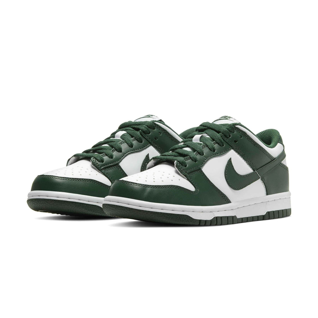 Nike Dunk Low GS 'Michigan State'- Streetwear Fashion - ellesey.com