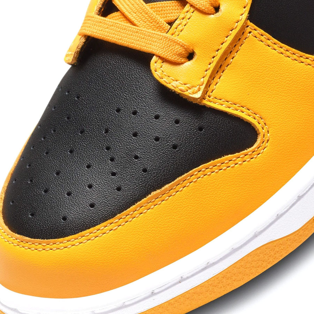 Nike Dunk Low 'Goldenrod'- Streetwear Fashion - ellesey.com