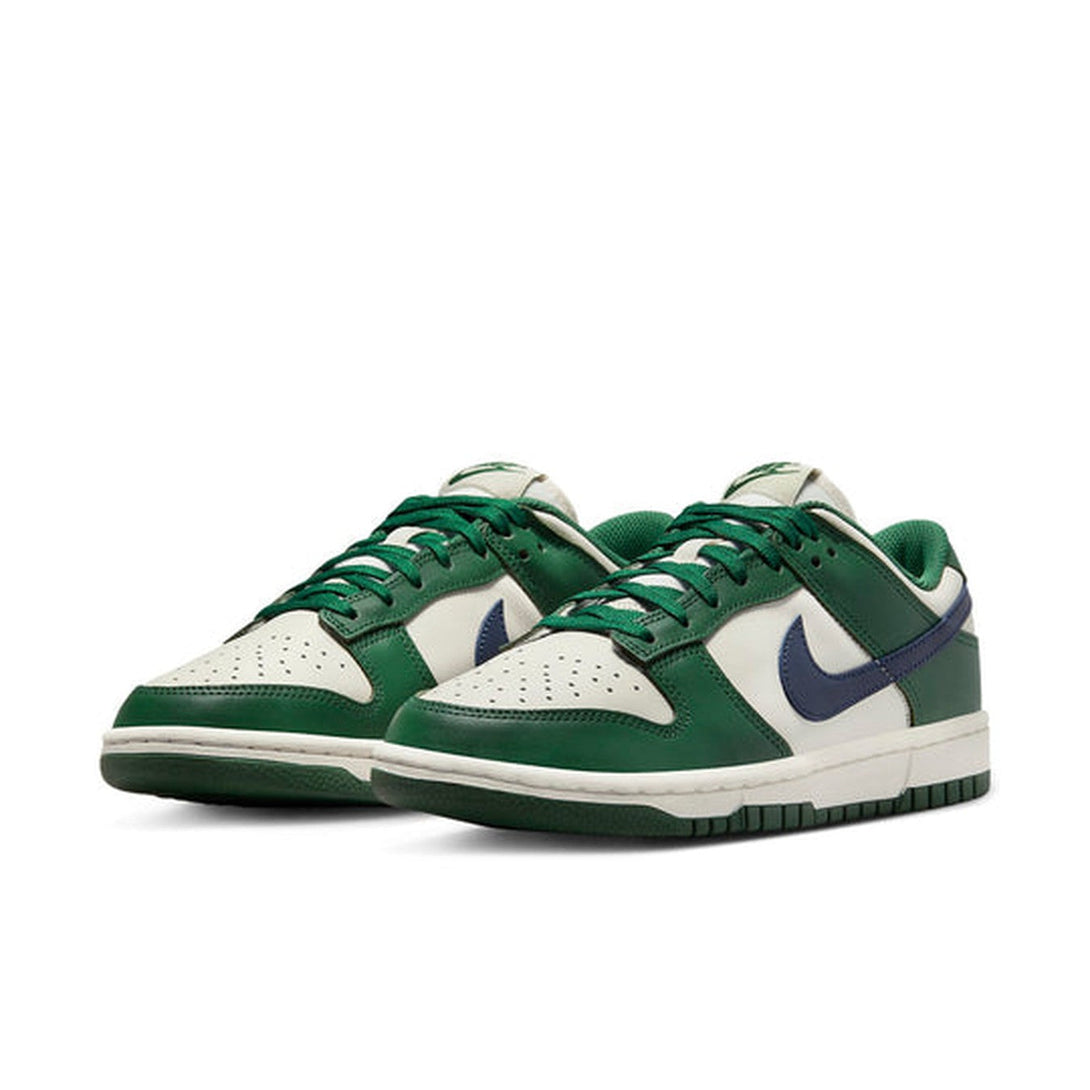 Nike Dunk Low 'Gorge Green'- Streetwear Fashion - ellesey.com