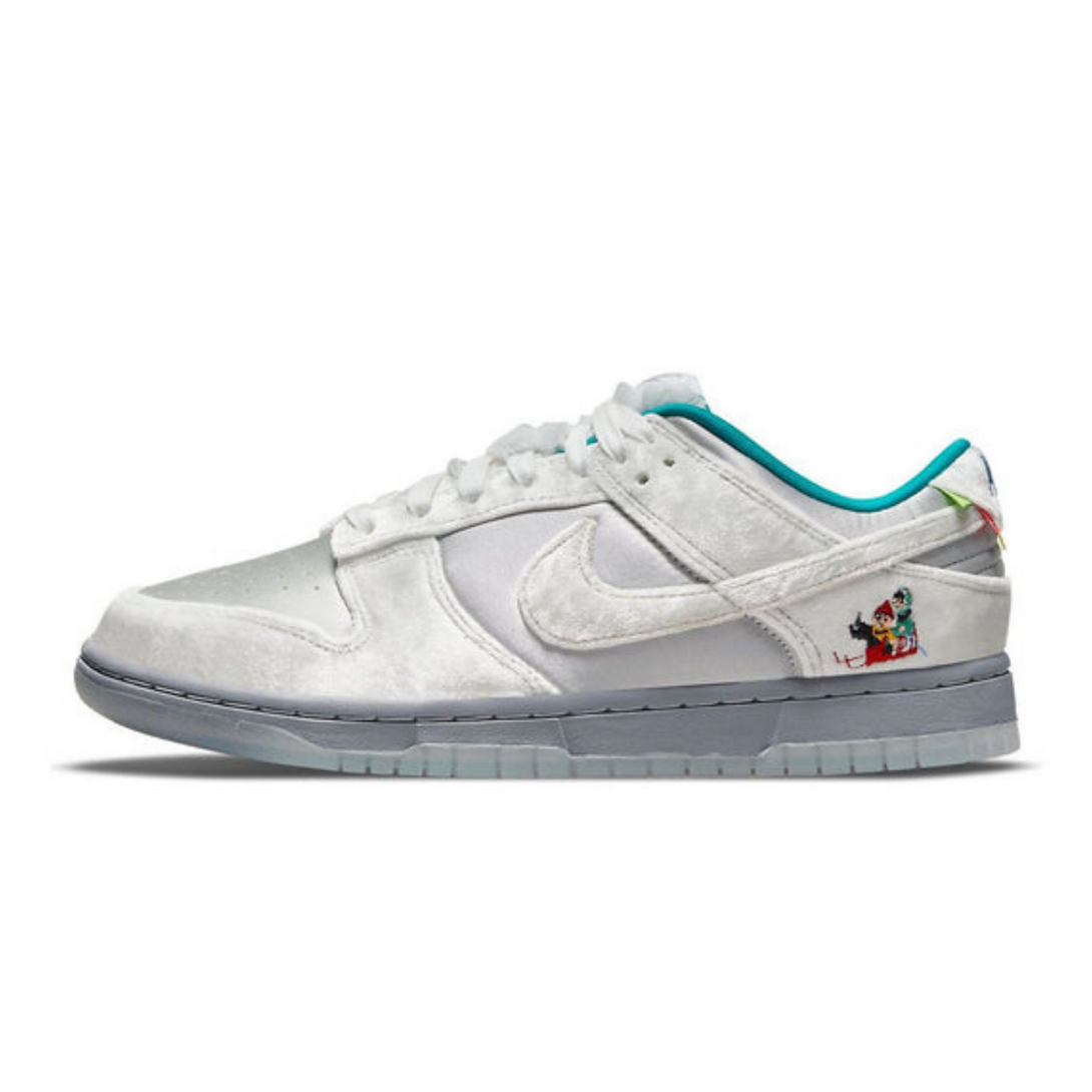 Nike Dunk Low 'Ice'- Streetwear Fashion - ellesey.com