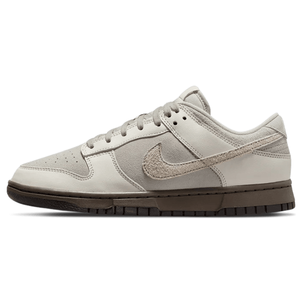 Nike Dunk Low 'Ironstone'- Streetwear Fashion - ellesey.com