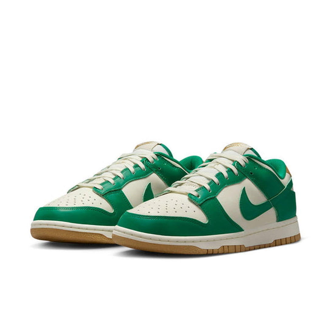 Nike Dunk Low 'Malachite Metallic Gold'- Streetwear Fashion - ellesey.com