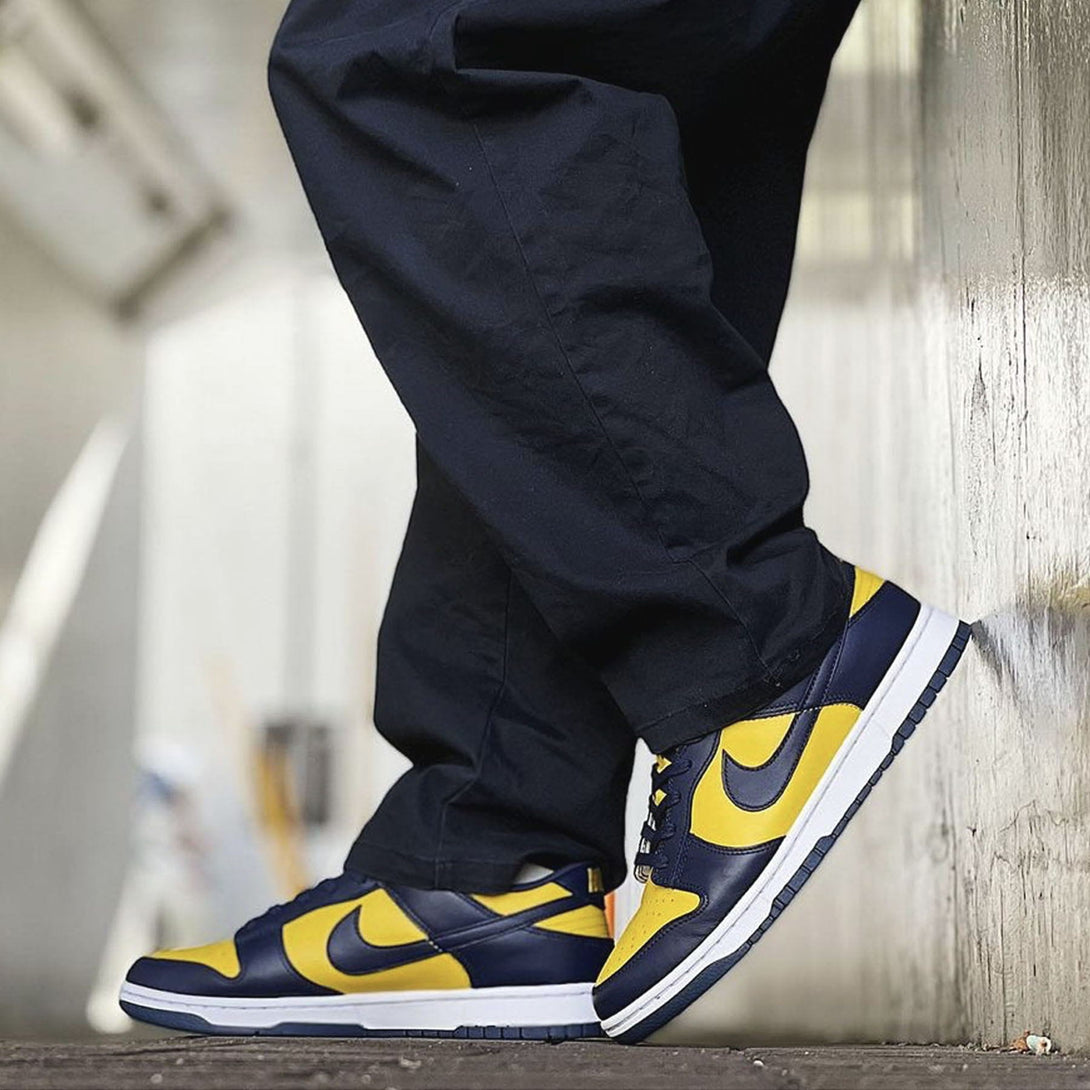 Nike Dunk Low 'Michigan' 2021- Streetwear Fashion - ellesey.com