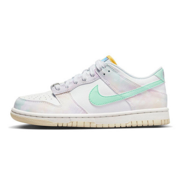 Nike Dunk Low 'Paisley Print'- Streetwear Fashion - ellesey.com