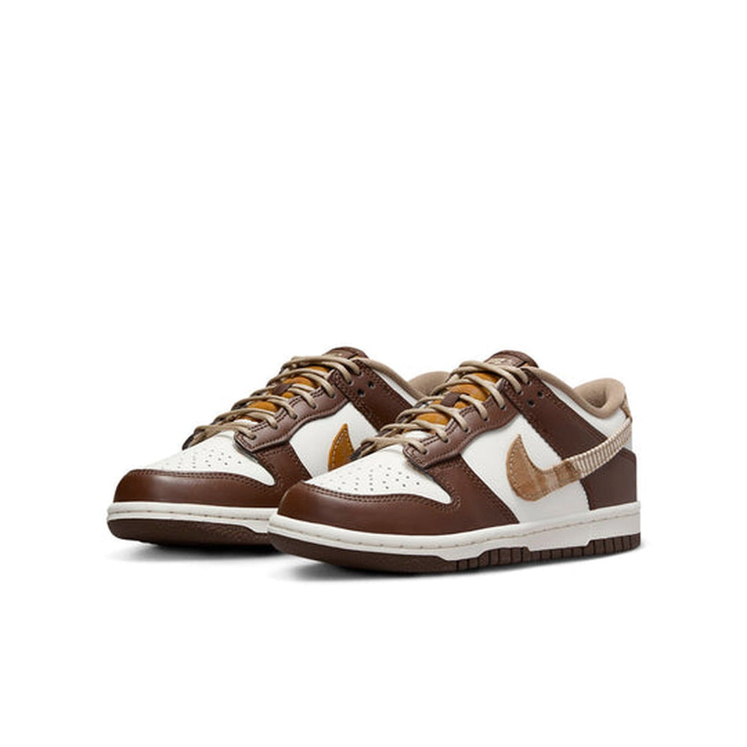 Nike Dunk Low 'Plaid Brown'- Streetwear Fashion - ellesey.com