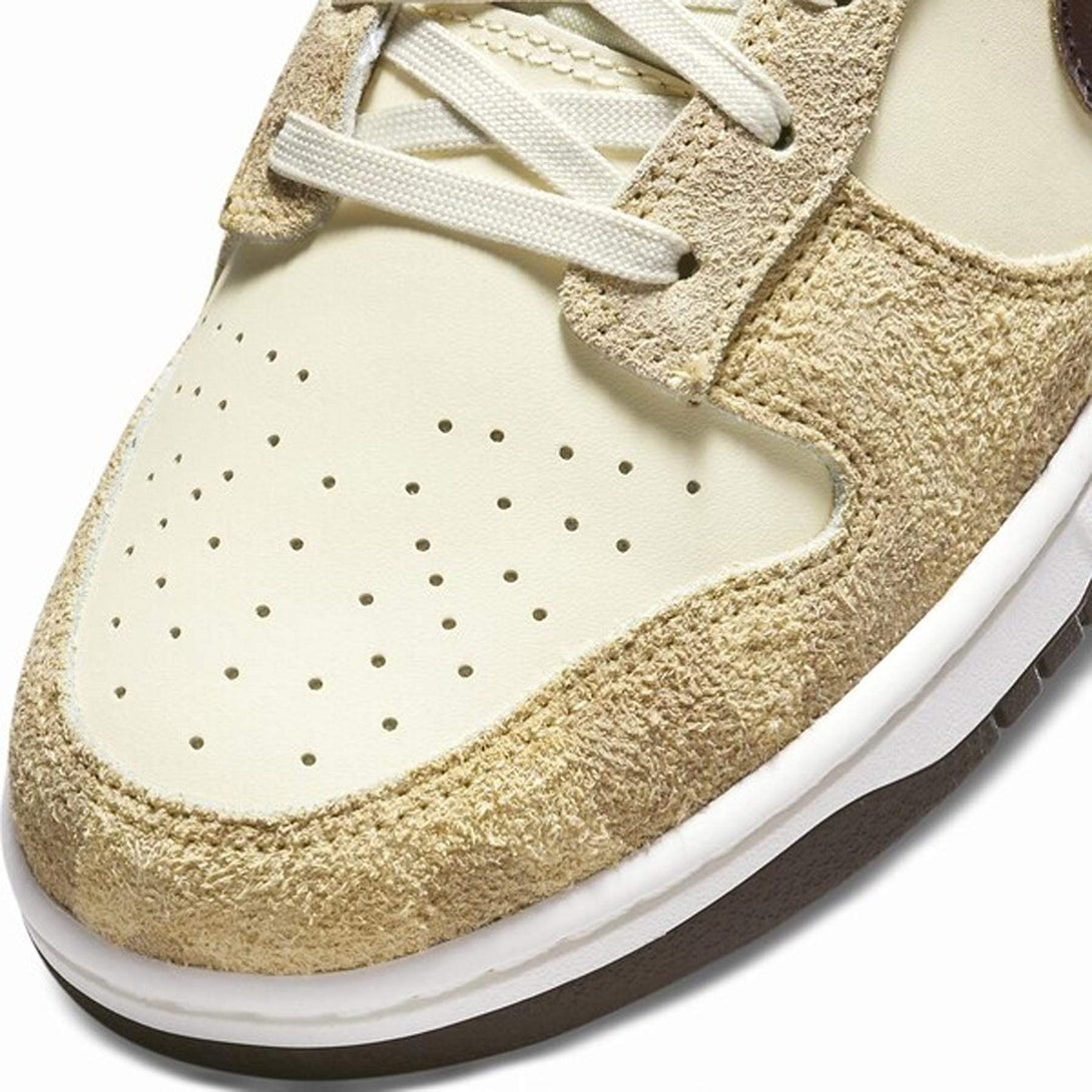 Nike Dunk Low Premium 'Animal Pack - Giraffe'- Streetwear Fashion - ellesey.com