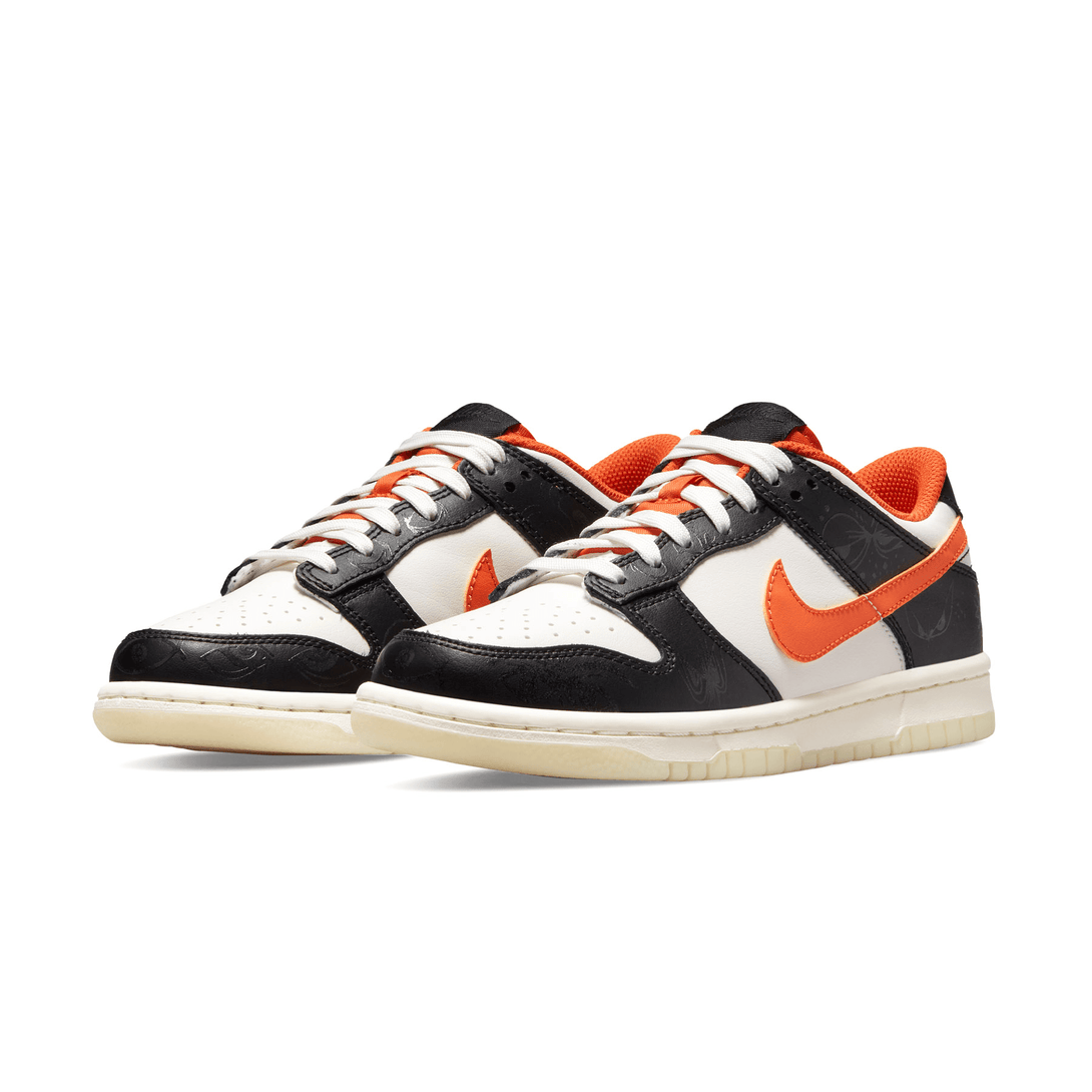 Nike Dunk Low Premium GS 'Halloween'- Streetwear Fashion - ellesey.com