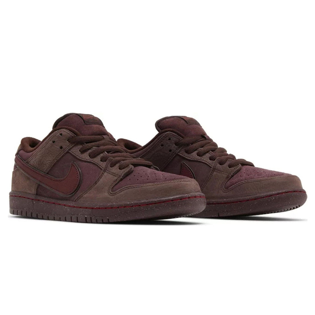 Nike Dunk Low Premium SB 'City Of Love Collection - Burgundy Crush'- Streetwear Fashion - ellesey.com