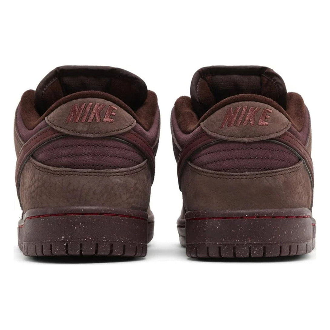 Nike Dunk Low Premium SB 'City Of Love Collection - Burgundy Crush'- Streetwear Fashion - ellesey.com