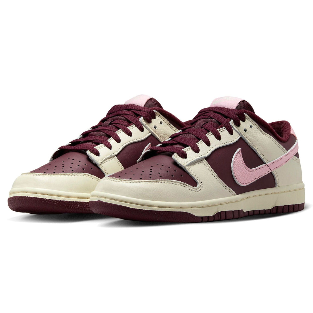 Nike Dunk Low Premium 'Valentine's Day'- Streetwear Fashion - ellesey.com