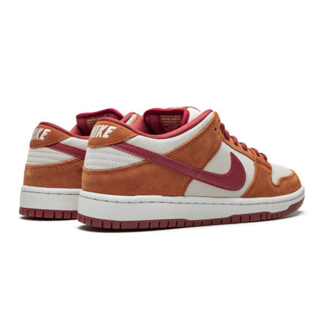 Nike Dunk Low Pro SB 'Dark Russet'- Streetwear Fashion - ellesey.com