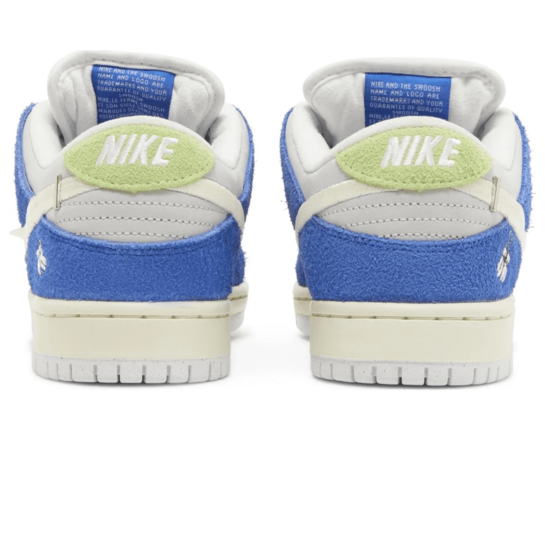 Nike Dunk Low Pro SB x Fly Streetwear- Streetwear Fashion - ellesey.com