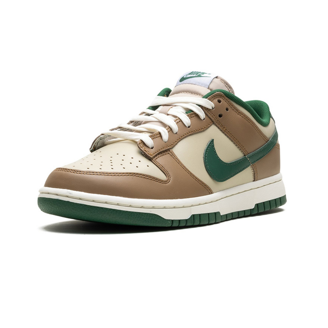 Nike Dunk Low "Rattan Gorge Green"- Streetwear Fashion - ellesey.com