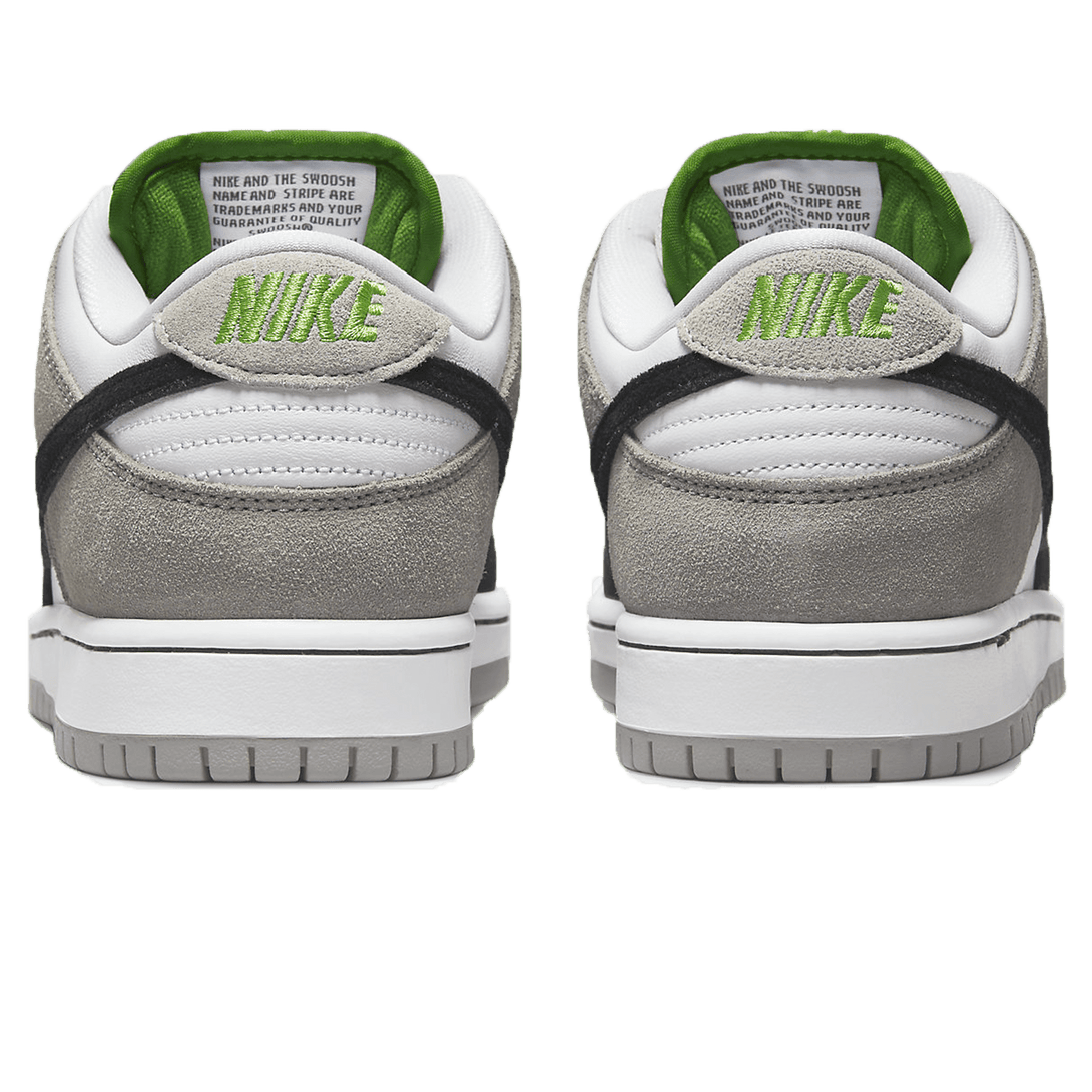 Nike Dunk Low SB 'Chlorophyll'- Streetwear Fashion - ellesey.com