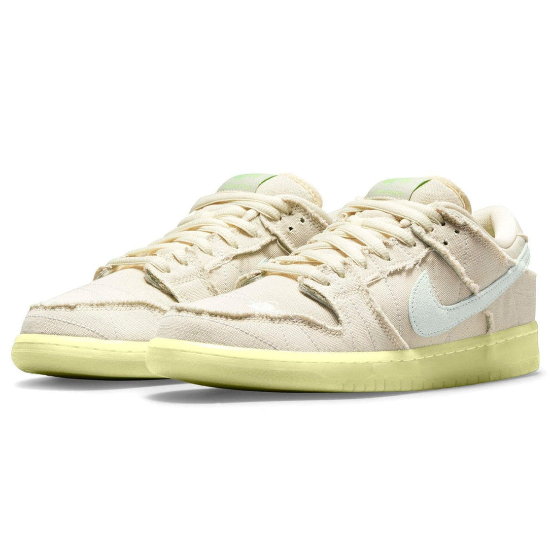 Nike Dunk Low SB 'Mummy'- Streetwear Fashion - ellesey.com