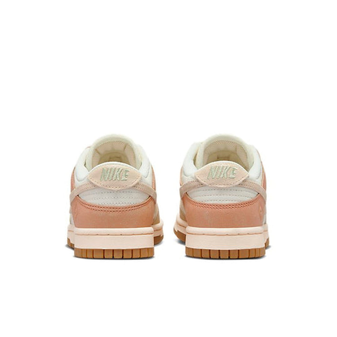 Nike Dunk Low SE 'Australia'- Streetwear Fashion - ellesey.com