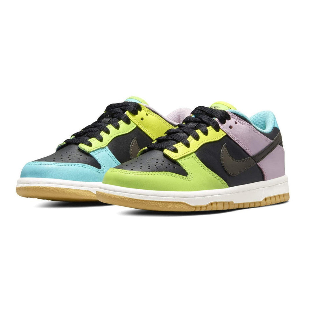 Nike Dunk Low SE GS 'Free.99 - Black'- Streetwear Fashion - ellesey.com