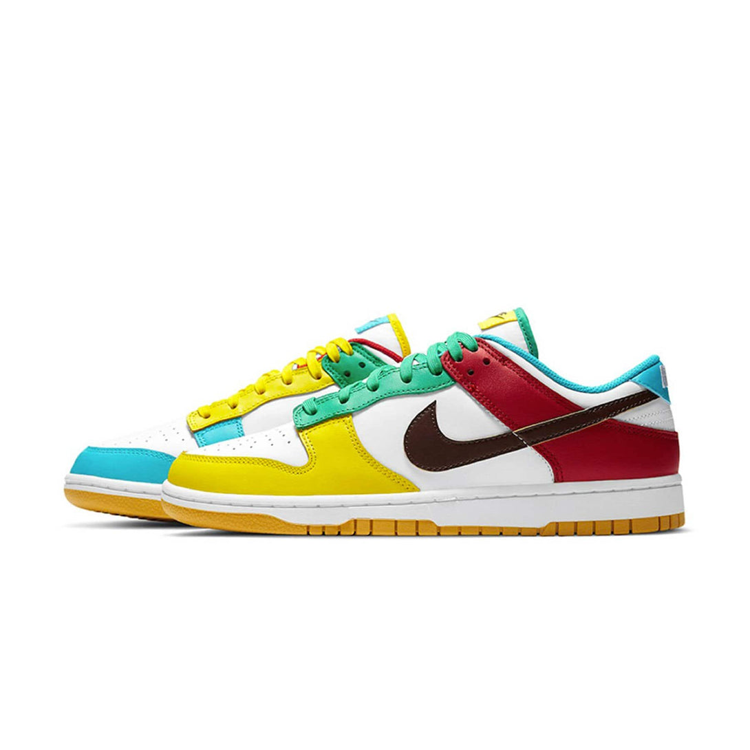 Nike Dunk Low SE GS 'Free.99 - White'- Streetwear Fashion - ellesey.com