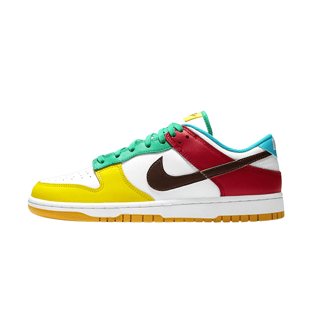 Nike Dunk Low SE GS 'Free.99 - White'- Streetwear Fashion - ellesey.com