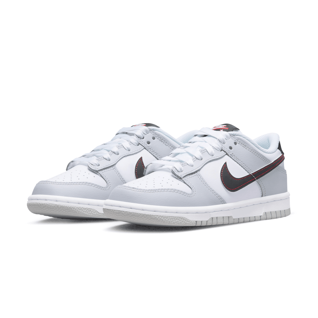 Nike Dunk Low SE GS 'Jackpot'- Streetwear Fashion - ellesey.com