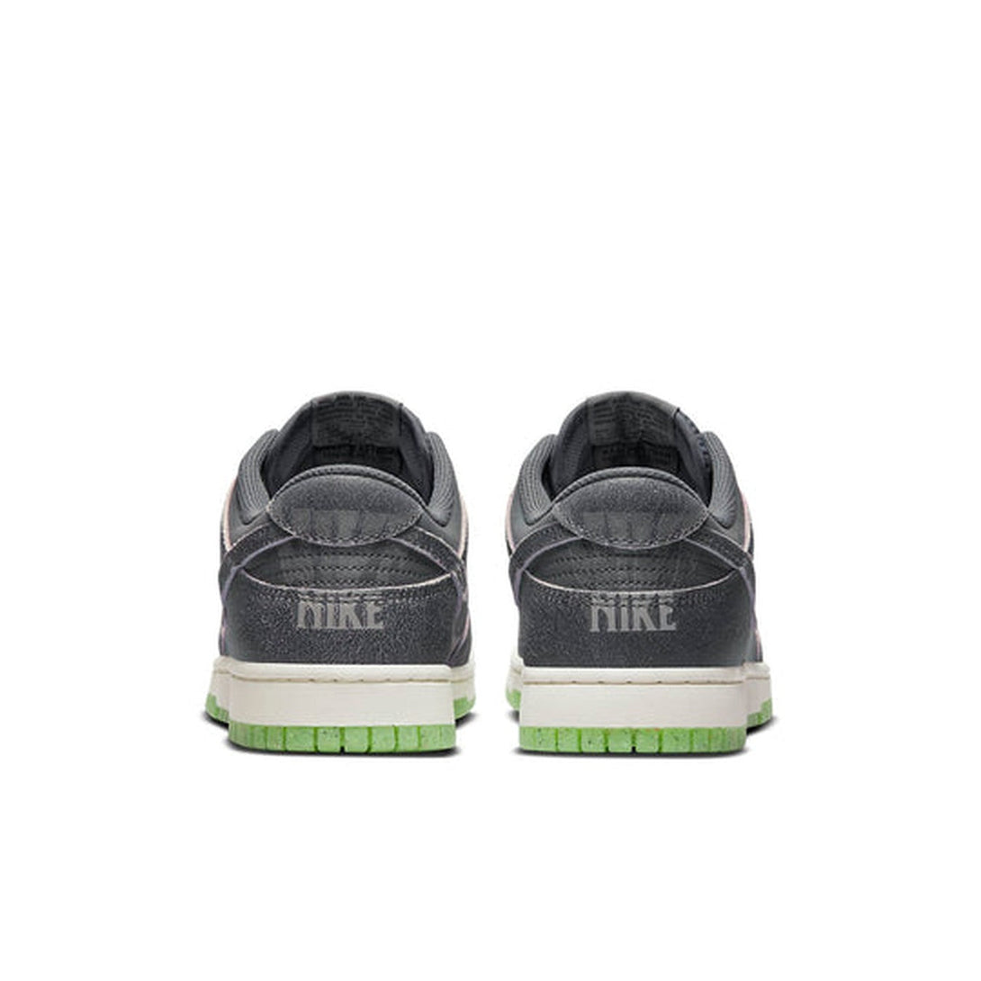 Nike Dunk Low SE 'Halloween - Cauldron'- Streetwear Fashion - ellesey.com