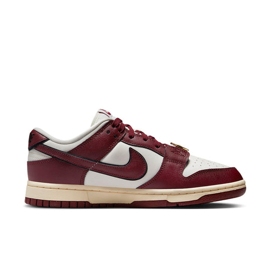 Nike Dunk Low SE 'Just Do It Sail Team Red'- Streetwear Fashion - ellesey.com