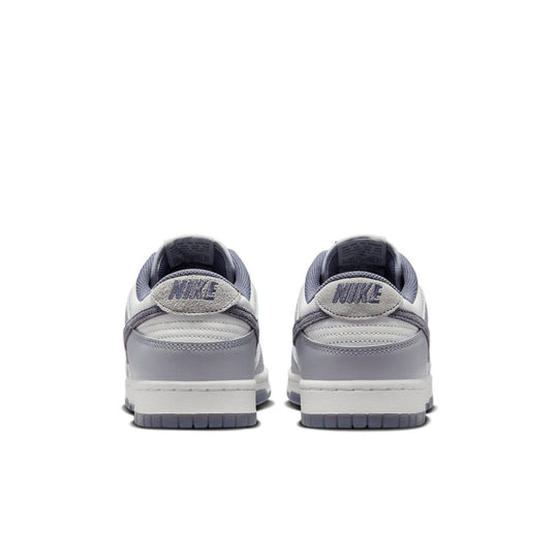 Nike Dunk Low SE 'Light Carbon'- Streetwear Fashion - ellesey.com