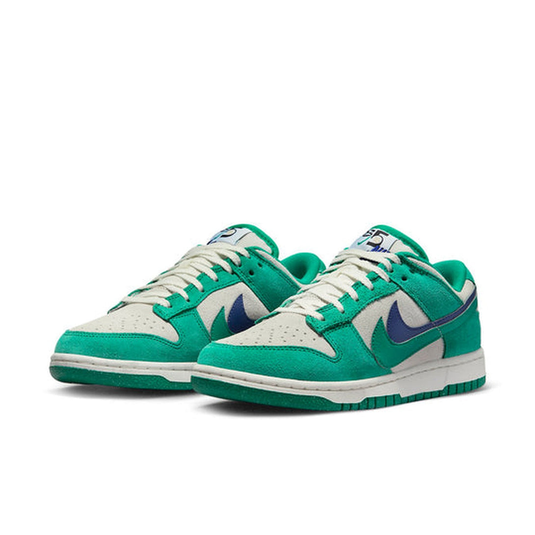 Nike Dunk Low SE 'Sail Neptune Green'- Streetwear Fashion - ellesey.com