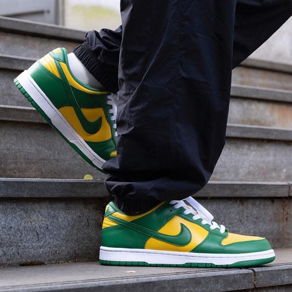 Nike Dunk Low SP 'Brazil' 2020- Streetwear Fashion - ellesey.com