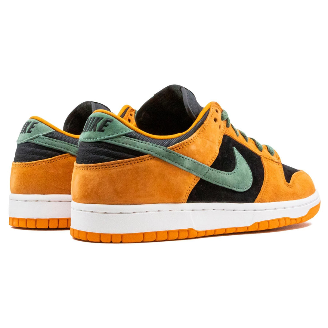 Nike Dunk Low SP Retro 'Ceramic' 2020- Streetwear Fashion - ellesey.com