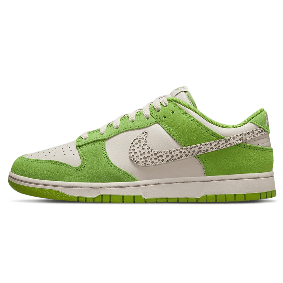 Nike Dunk Low 'Safari Swoosh - Chlorophyll'- Streetwear Fashion - ellesey.com